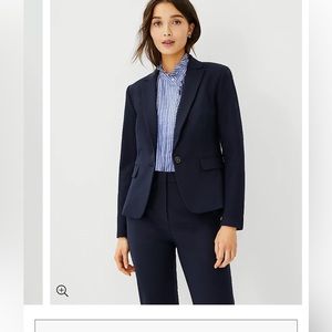 NWT Ann Taylor The Shorter One Button Blazer in Stretch Cotton Navy size 14